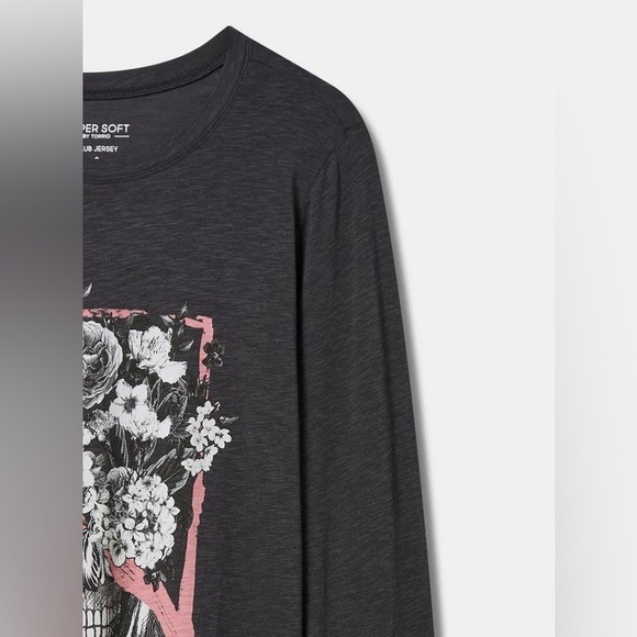 5X - TORRID Floral Skull Classic Fit Super Soft Slub Long Sleeve Tee NEW - Picture 3 of 4